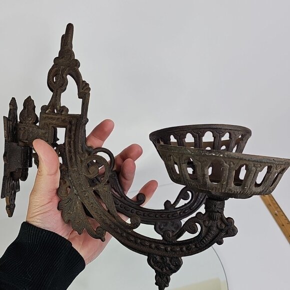 Antique Dual Arm Wall Mount Oil Lamp Holder Cast Iron Sconce Swing Bracket USA - Picture 16 of 16